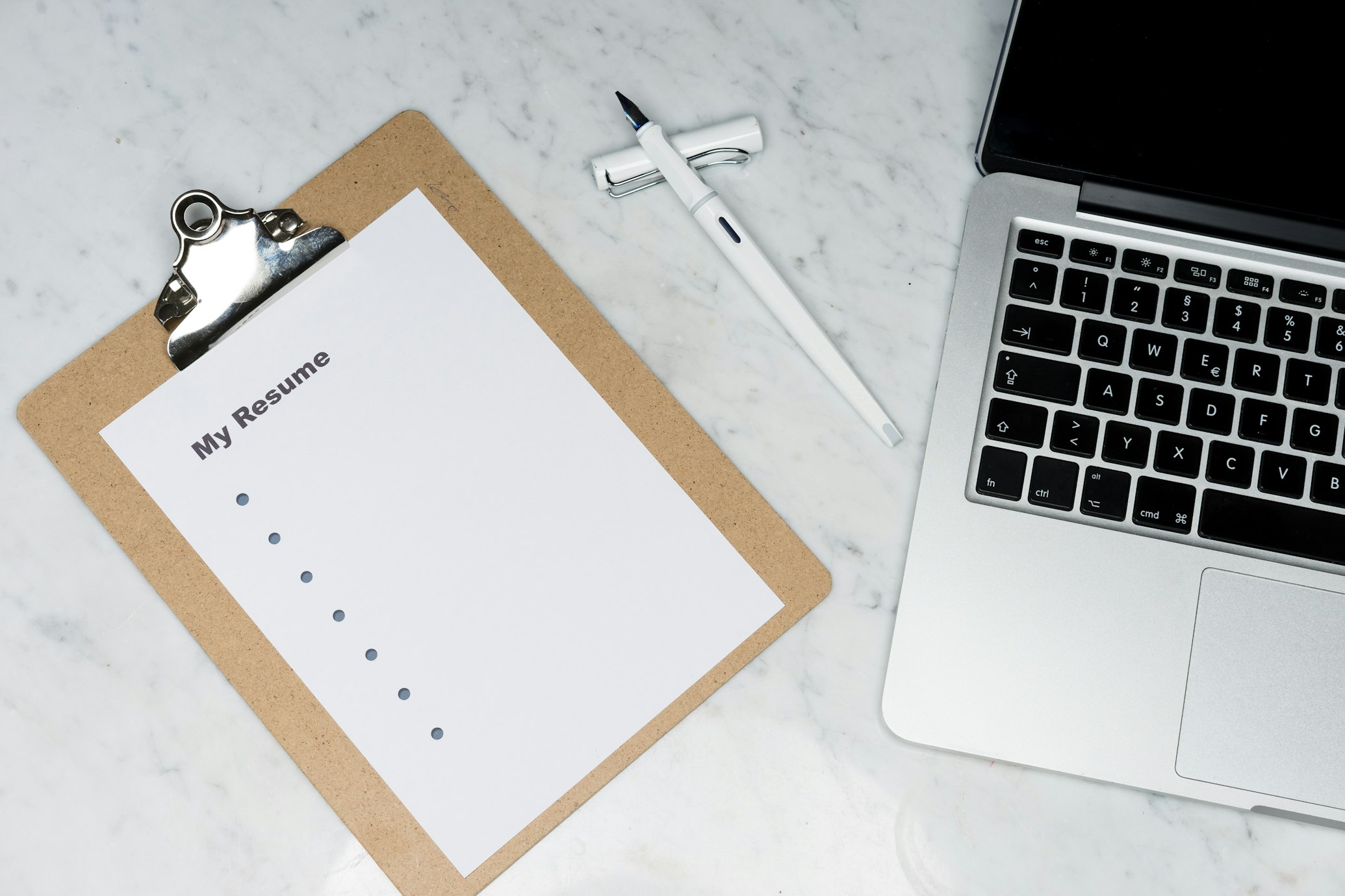 10 Essential Tips for Creating an ATS-Friendly Resume in 2025